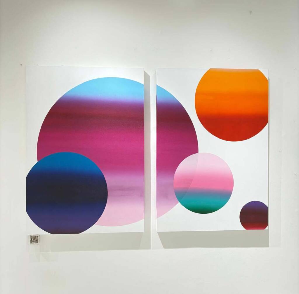 Artista: Maiana Nussbache / Cromatismo Solar- Lembranças dos Jardins de Giverny 2025 / Técnica: Acrílica sobre tela e realidade aumentada / Dimensões: 1,00mx1,40m / Ano: 2025/ R$ 19.000