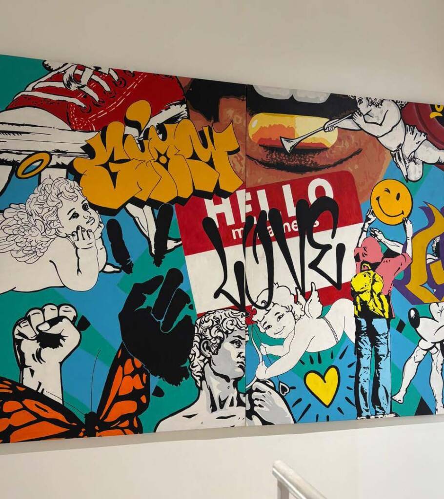 Artista: Gian Luca Ewbank  / Obra: Fragmentos  / Pintura , grafite sobre tela  / Tamanho 1.65 altura por 2.20cm  / Ano: 2023 / R$ 28.000